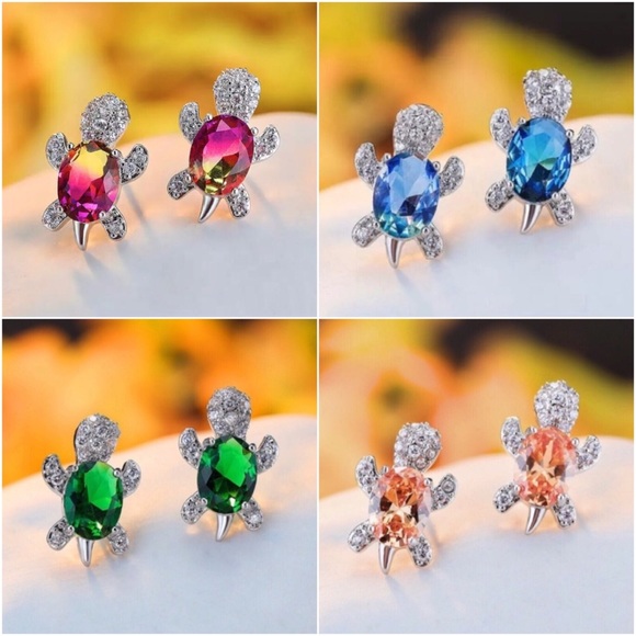 “Just Keep Swimming” Turtle Ocean Diamond Studs - Picture 8 of 10